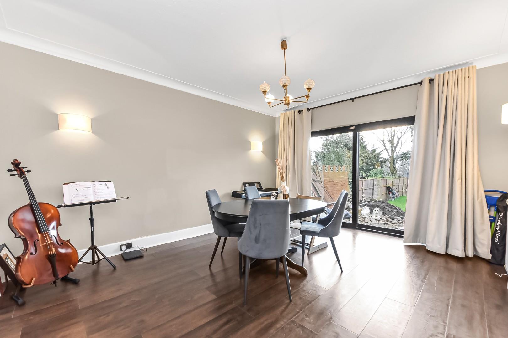 Millway, Mill Hill